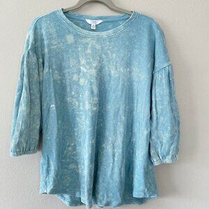 Time and Tru Crew Neck Shirt